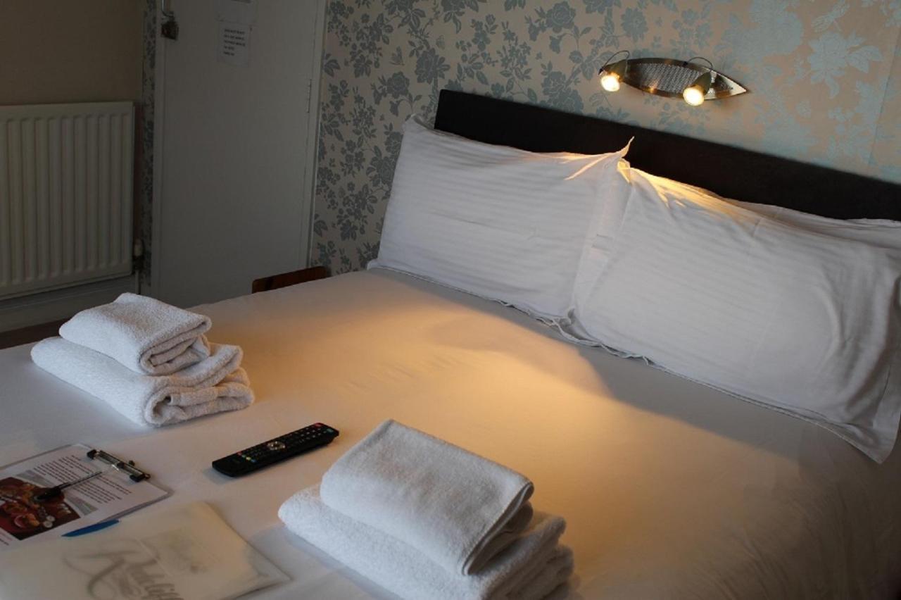 The Redcliff Hotel Weymouth Bagian luar foto