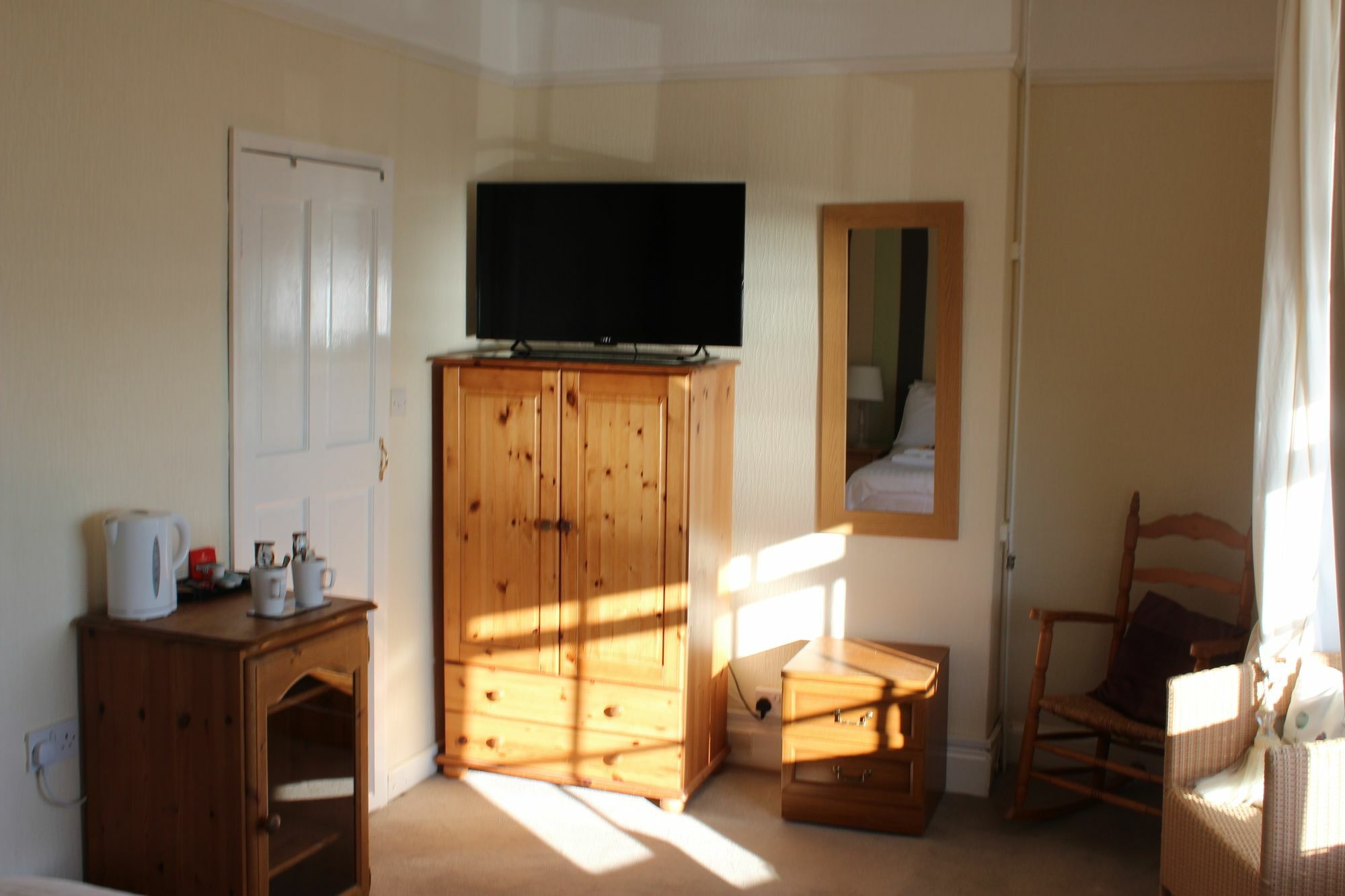 The Redcliff Hotel Weymouth Bagian luar foto