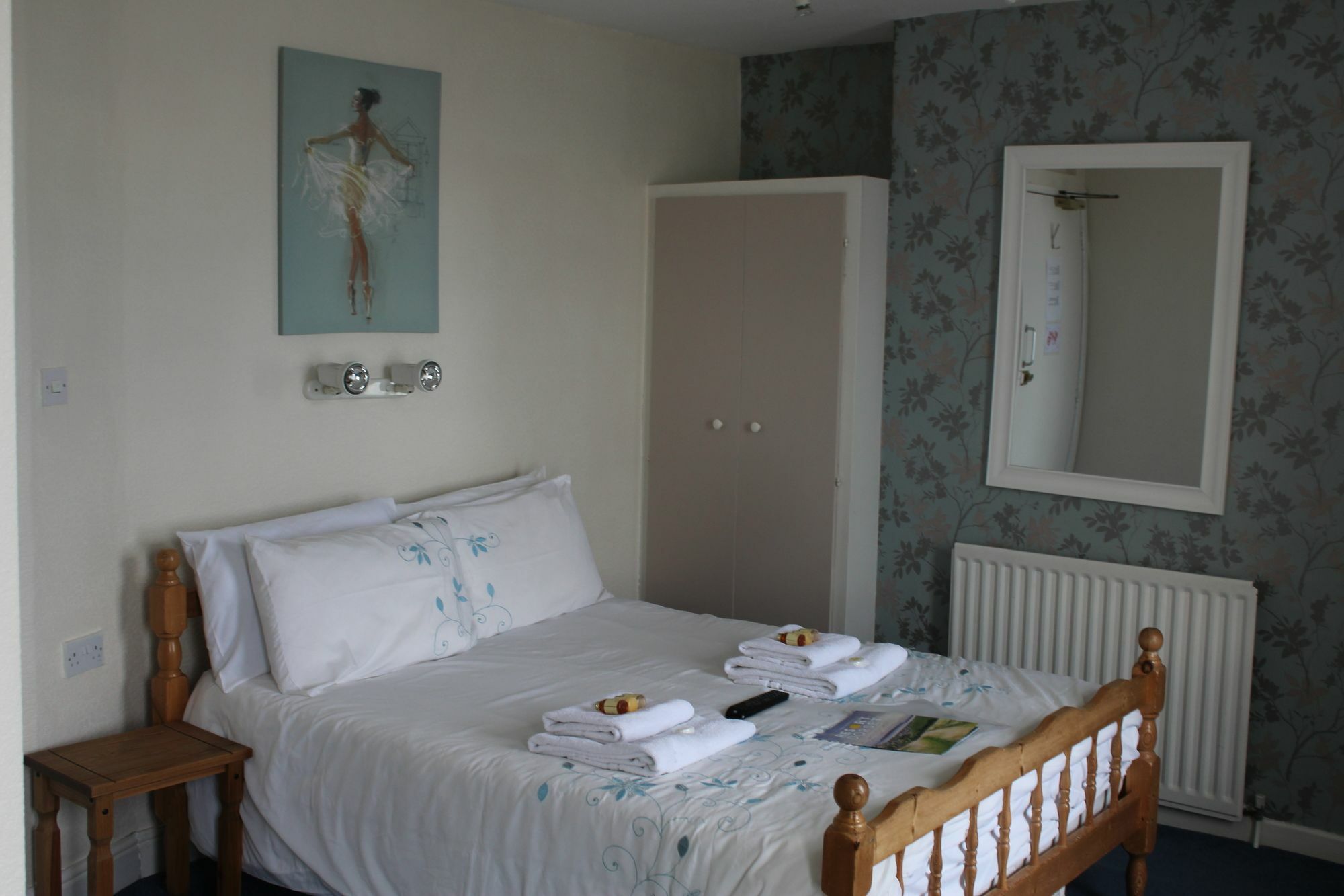 The Redcliff Hotel Weymouth Bagian luar foto