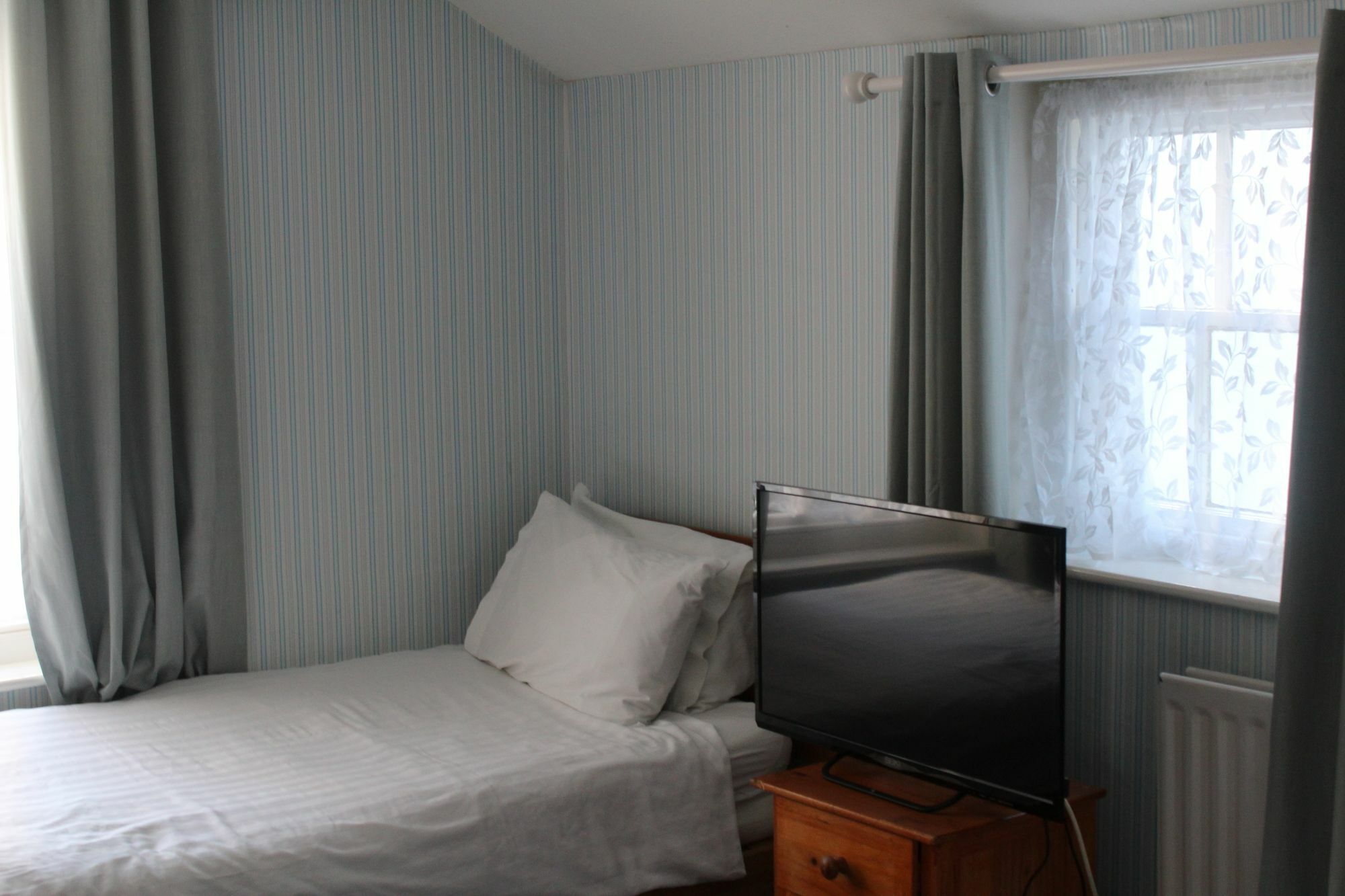 The Redcliff Hotel Weymouth Bagian luar foto